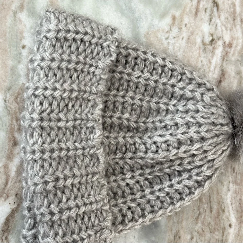 Grey Knit Wool Alpaca Acrylic Blend Fall / Winter Beanie With Faux Fur Pom